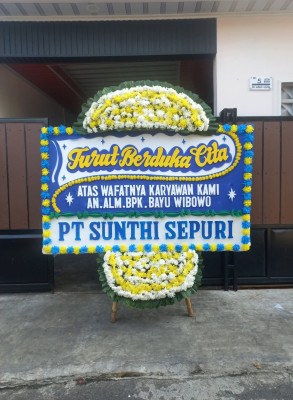 Papan Bunga Duka di Pete