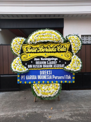 Papan Bunga Duka di Pete